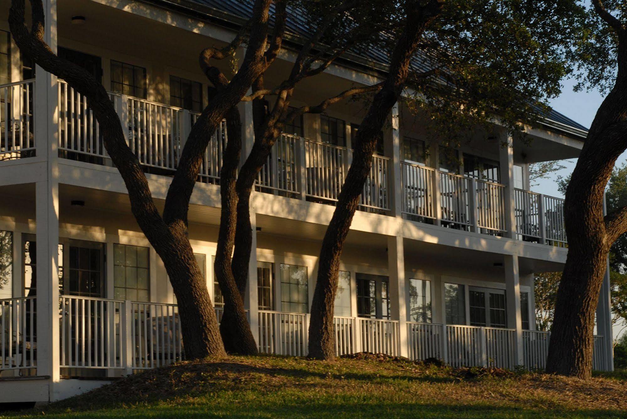 Hillside Boutique Hotel Castroville Luaran gambar